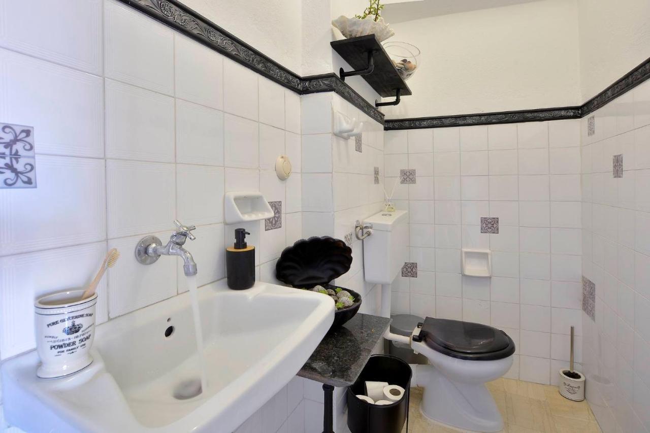 Vassiliki Town Suite Corfu  Bagian luar foto